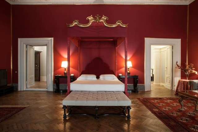Suite (King)