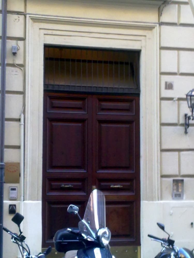Hotel Sandra1