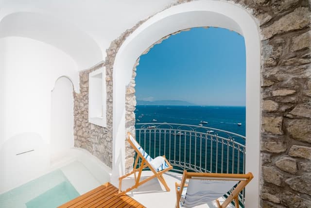 Elite Room, 1 King Bed, Hot Tub, Sea View