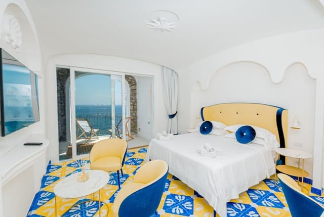 Elite Room, 1 King Bed, Hot Tub, Sea View