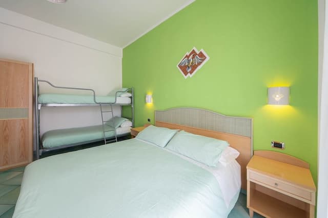 Triple Room, Balcony