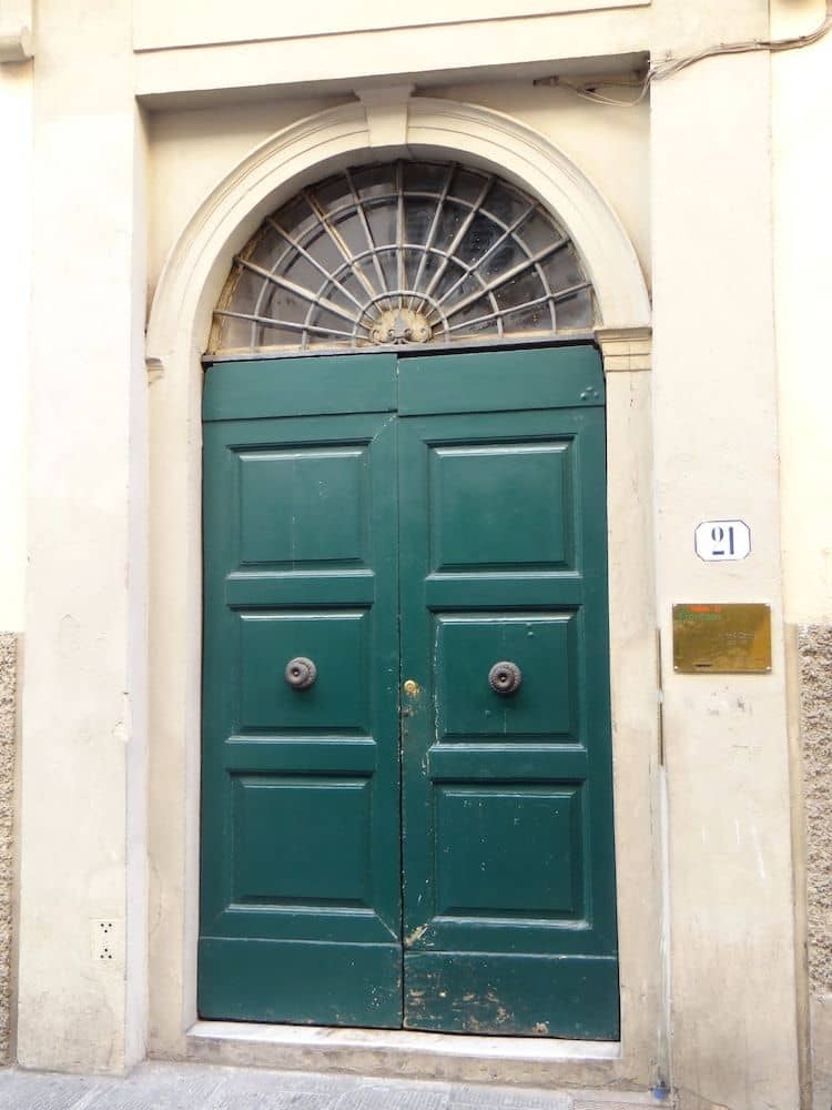 HOME IN FLORENCE HOME IN FLORENCE