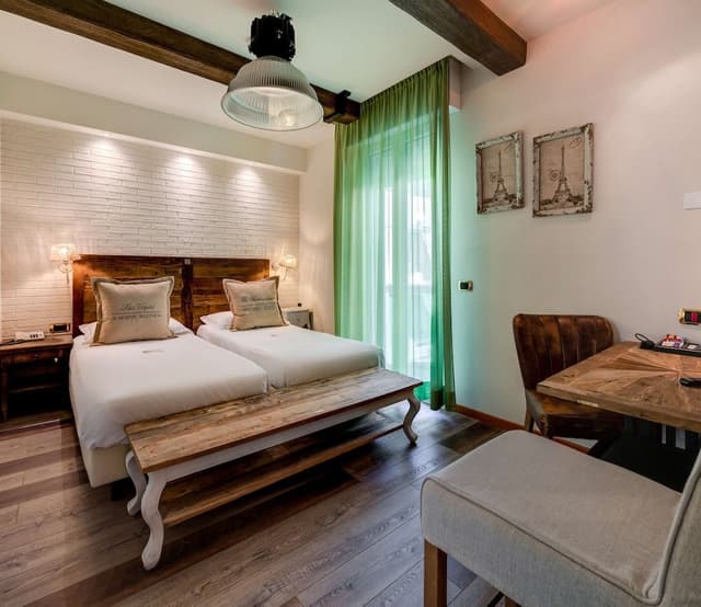 Comfort Room, 1 King Bed, Balcony, Annex Building (Converts to 2 Twin Beds)