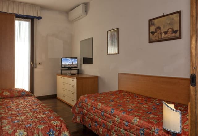 Classic Single Room, 1 Bedroom, Pool Access, Garden View