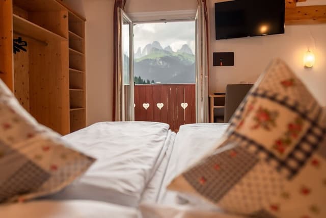 Standard Quadruple Room, Mountain View