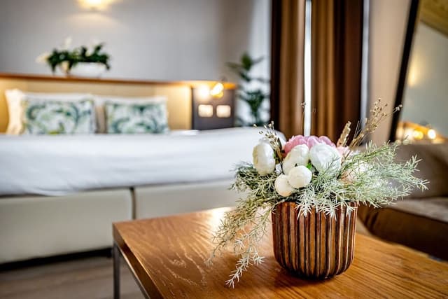 Suite, River View (Prestige)