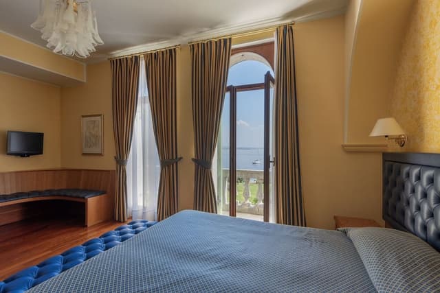 Superior Double Room, Lake View