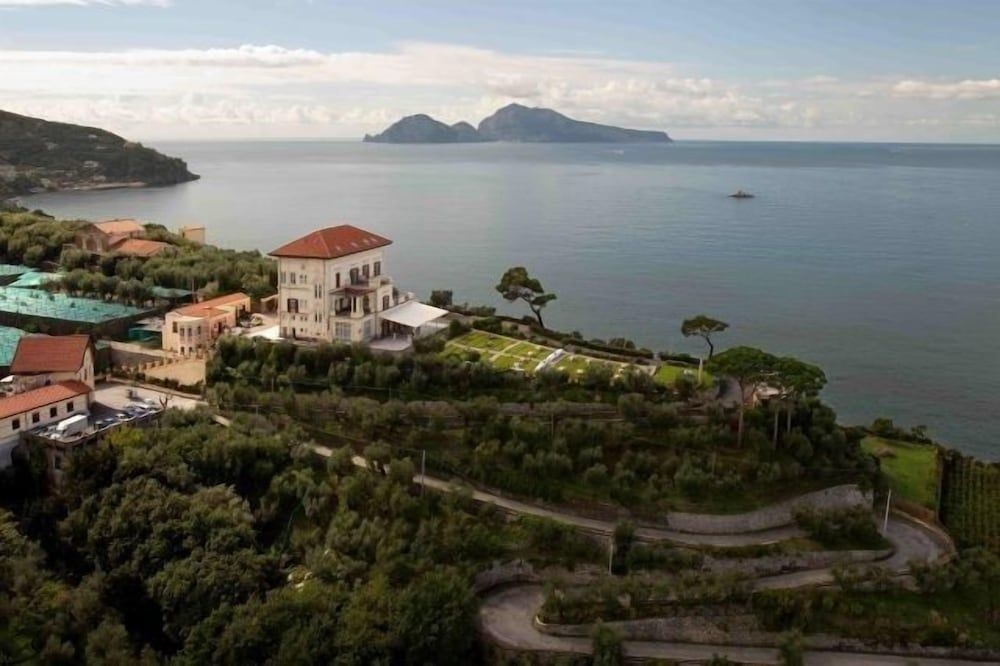 Villa Angelina1