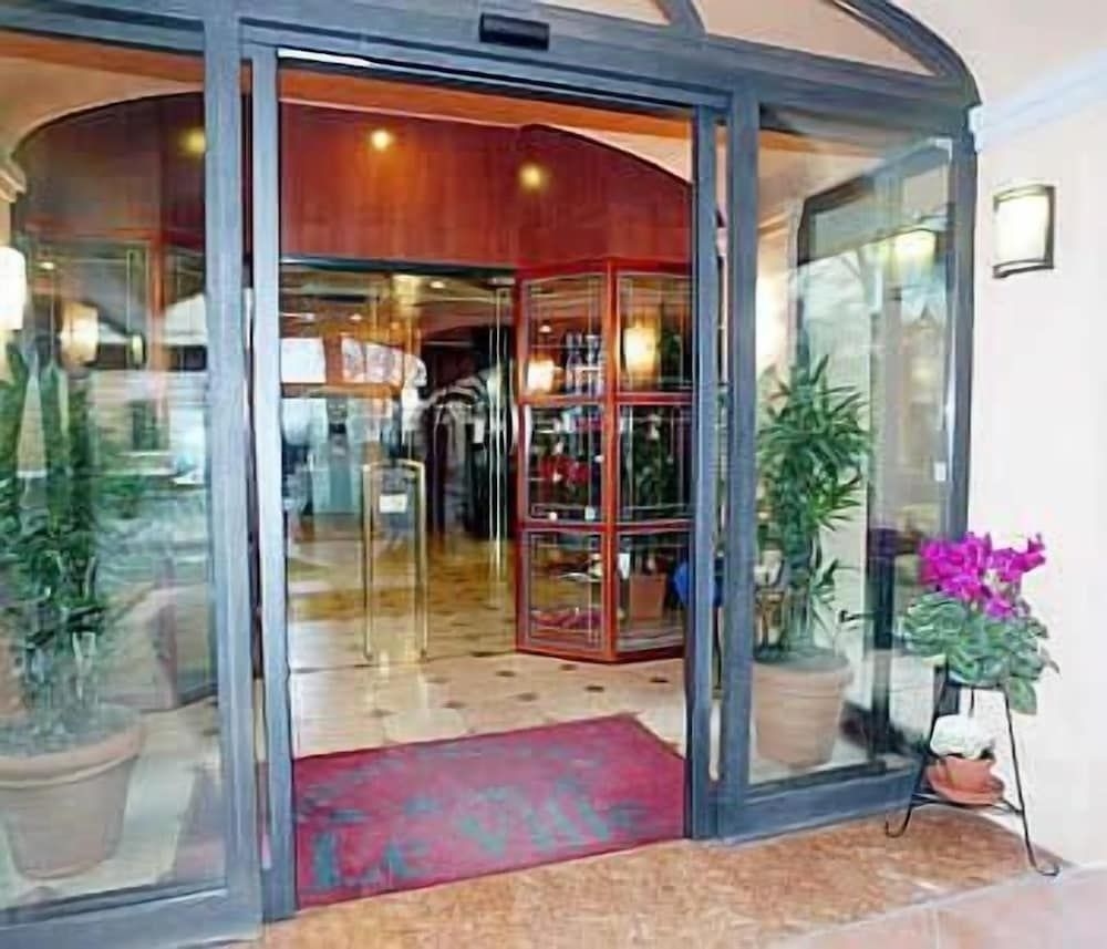 Mini Hotel Le Ville2