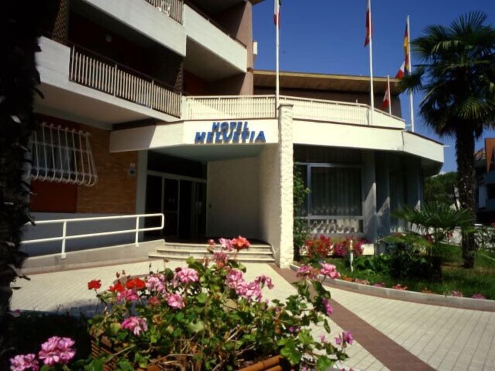 Hotel Helvetia3