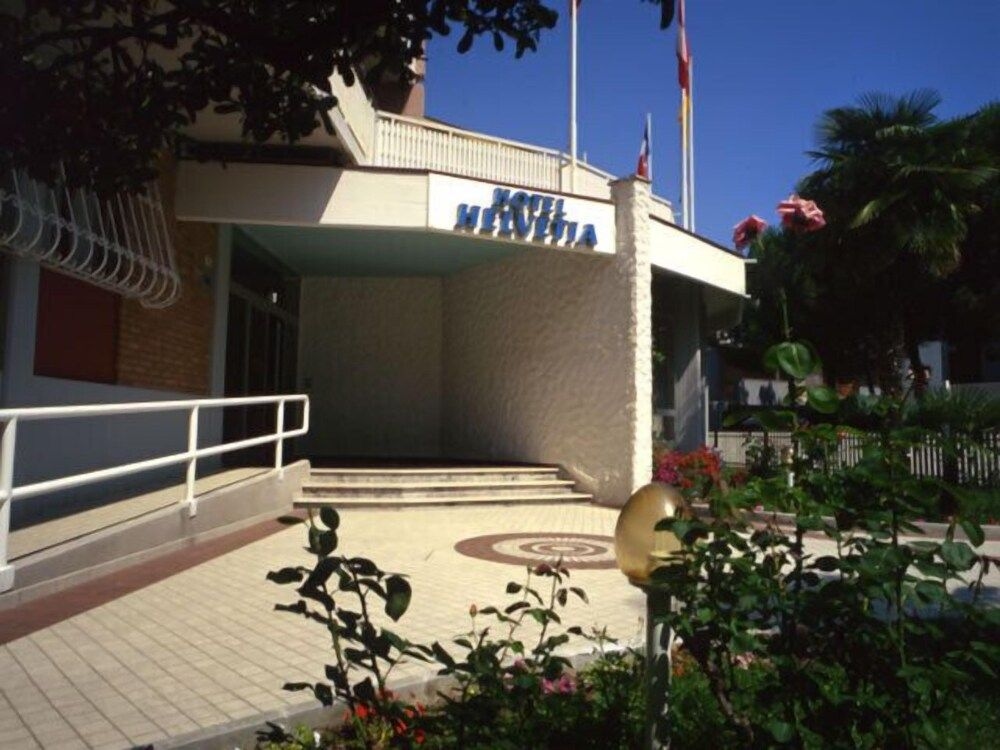 Hotel Helvetia1