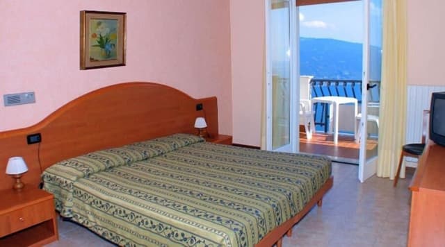 Double Room, Lake View