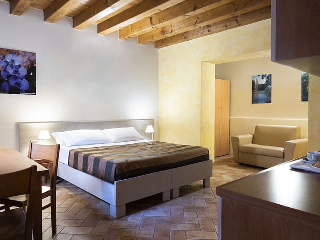 Basic Studio, Jetted Tub (con Parco Termale - 2 pax)