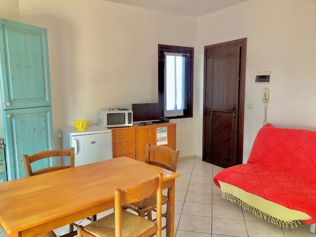 Apartment, Garden View