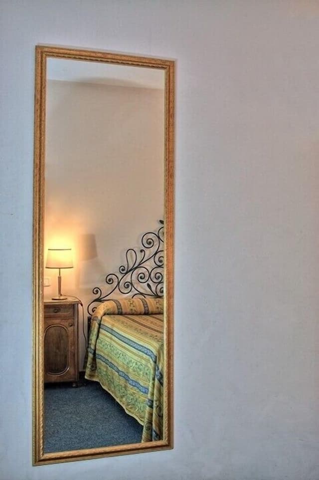 Double Room (Small)