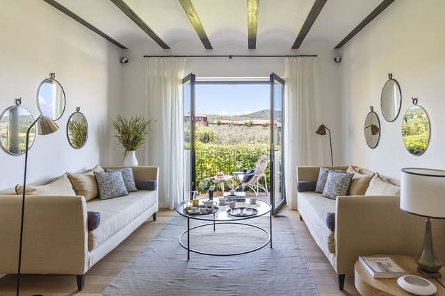 Signature Suite