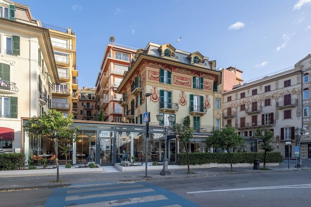 Hotel Riviera1