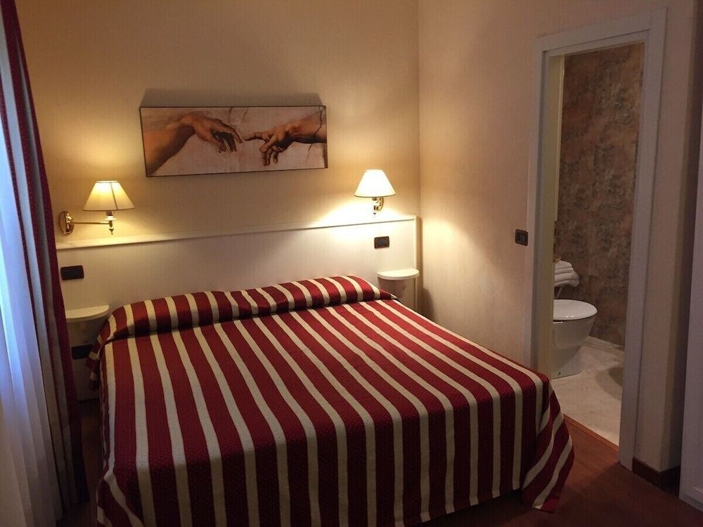Venice Resorts4