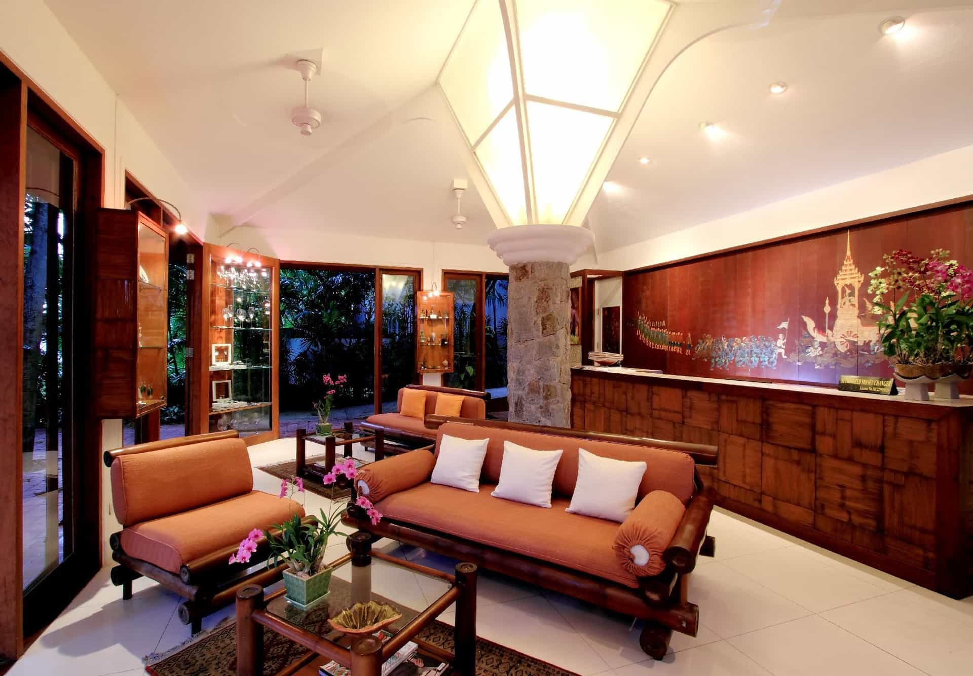 Mom Tri’s Villa Royale Mom Tri’s Villa Royale