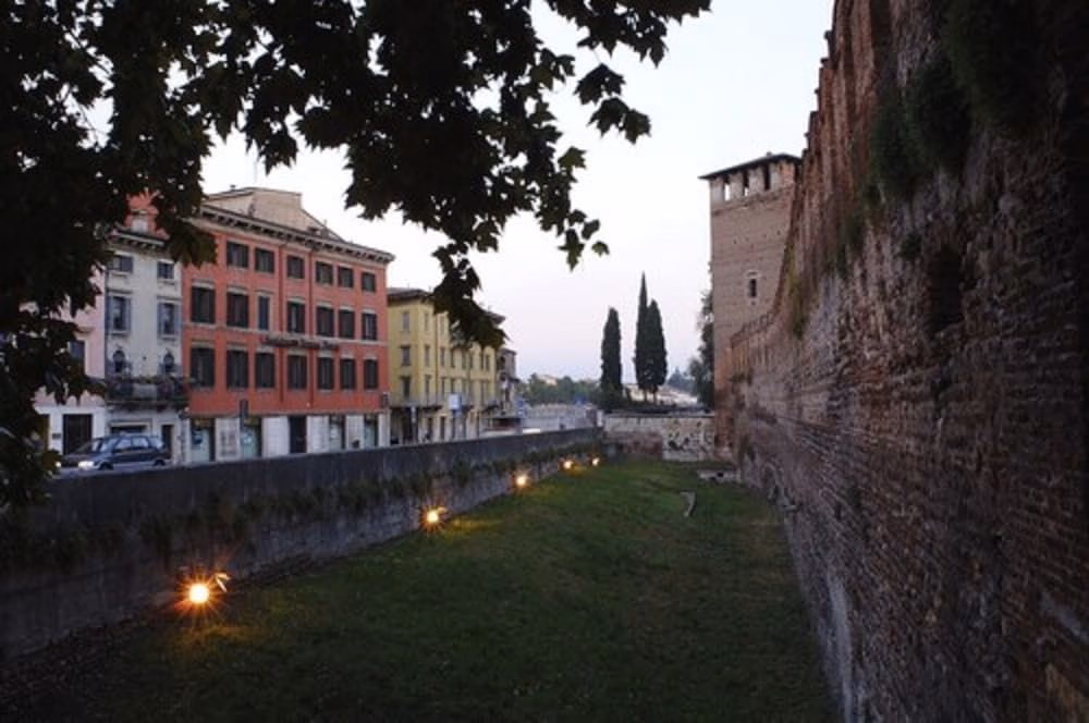Verona House Aparthotel1