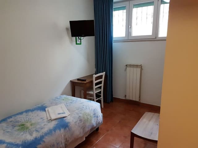 Standard Single Room, Ensuite