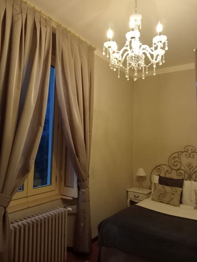 Classic Double Room (Funny)
