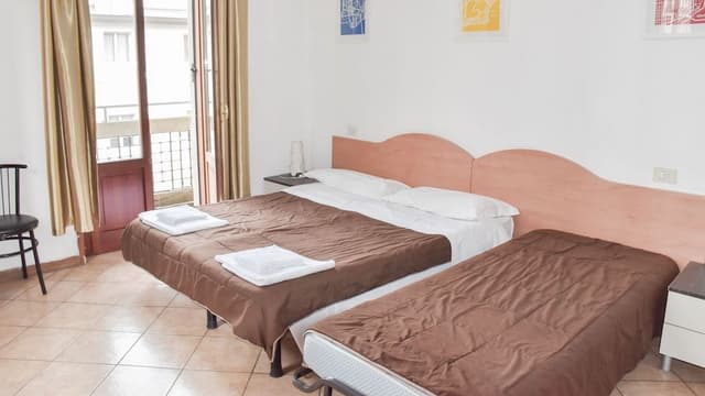 Basic Triple Room
