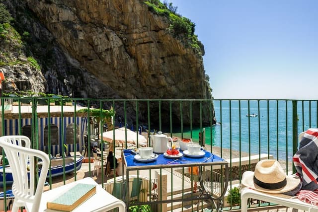 Classic Triple Room, Sea View