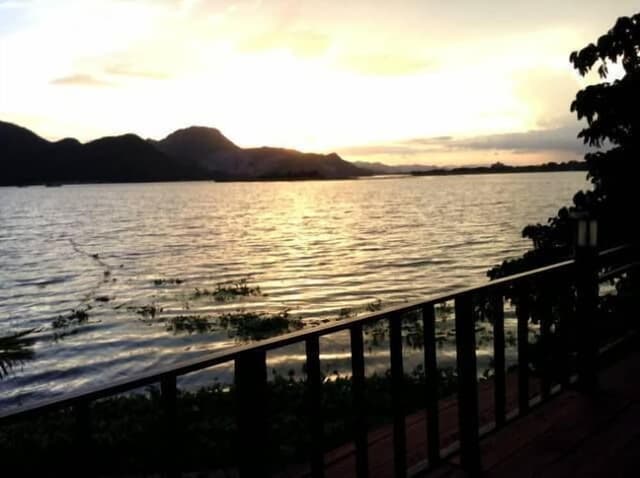 Alice River View Suite