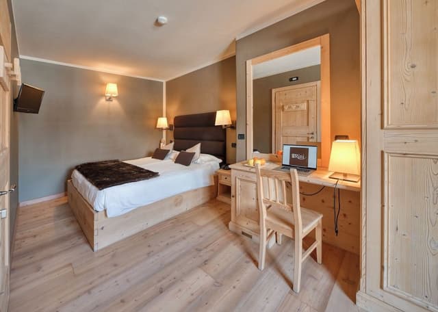 Classic Double or Twin Room