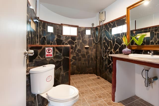 Starfish Hut(Superior Bungalow-Private Bathroom)