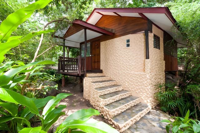 Starfish Hut(Superior Bungalow-Private Bathroom)