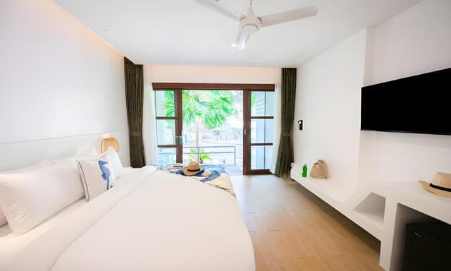 Coconut Hideaway (Superior Double or Twin Room)