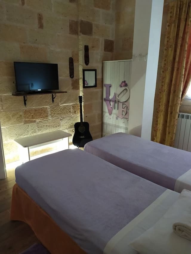 Deluxe Double Room, 1 Bedroom, Private Bathroom, Garden View (Lu ientu)