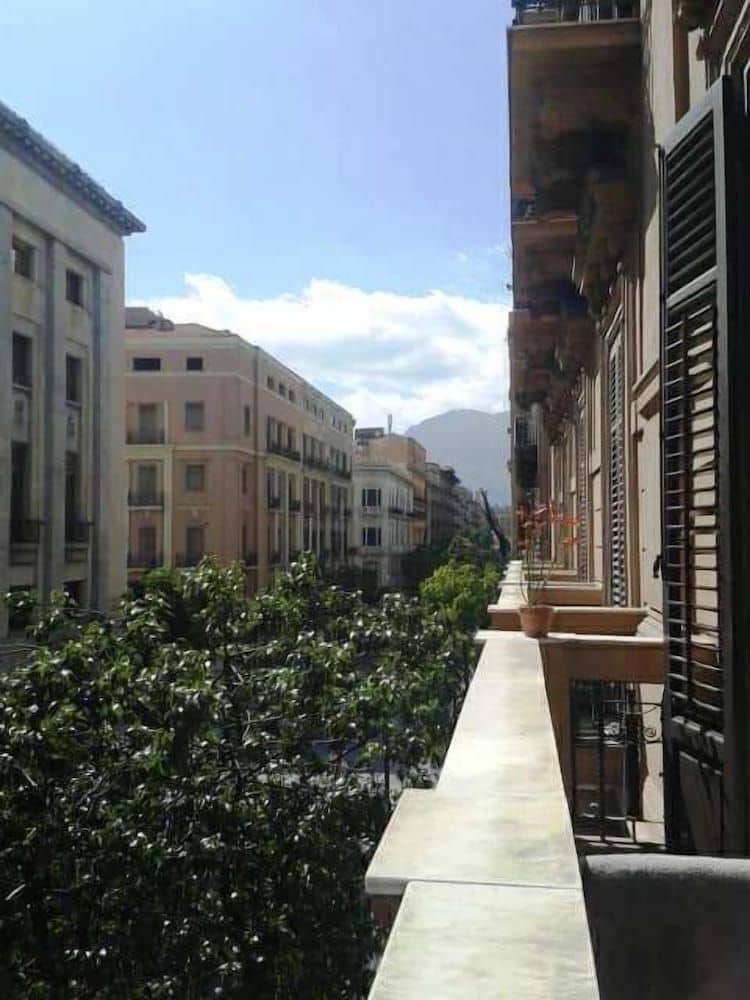 Palazzo Savona Palazzo Savona