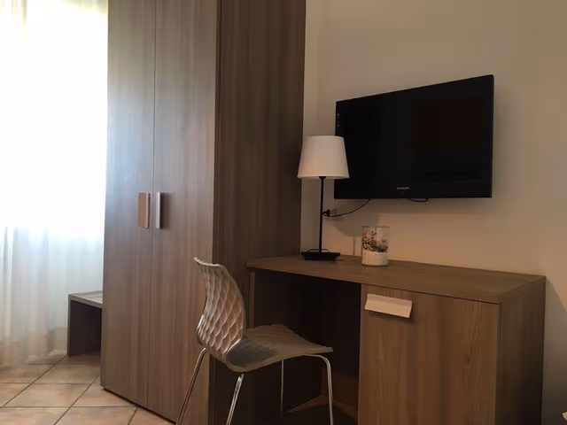 Deluxe Double or Twin Room