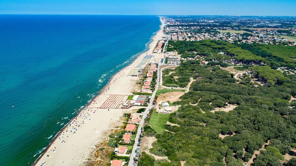 Camping Village Parco della Gallinara2