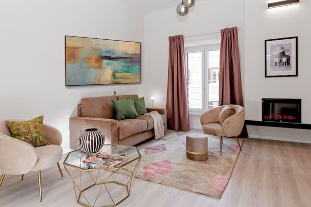 Deluxe Apartment, City View