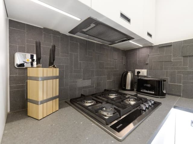 Apartment (1 Bedroom)