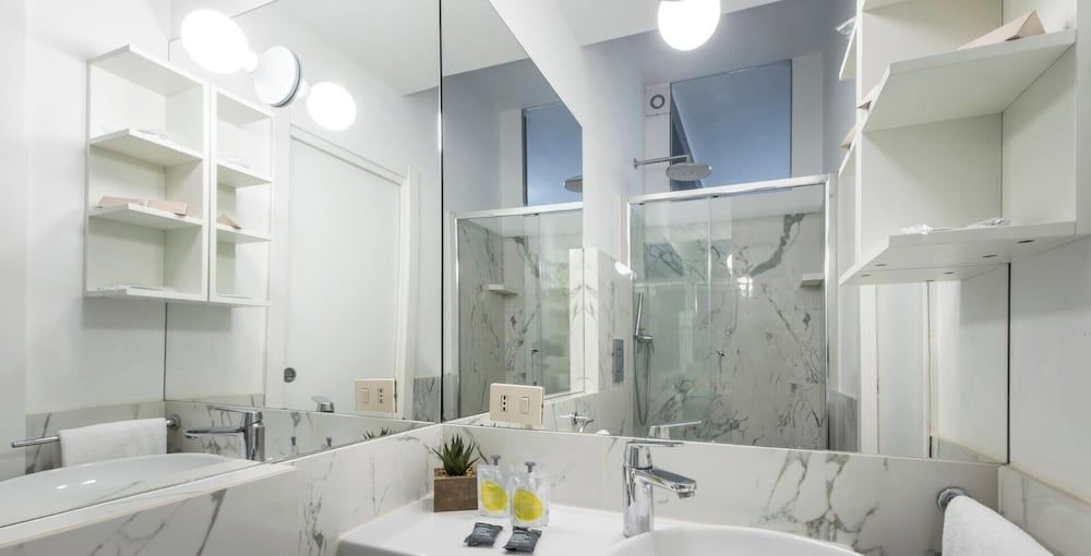 Milan Royal Suites2