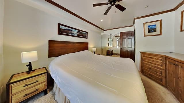 Condo, 2 Bedrooms