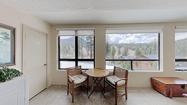 Condo, 3 Bedrooms