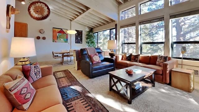 Condo, 4 Bedrooms