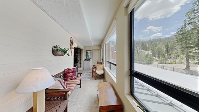 Condo, 3 Bedrooms