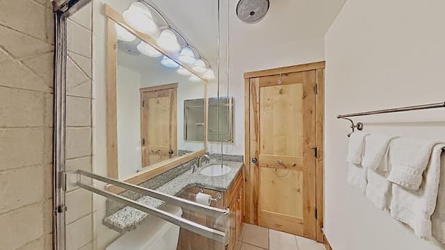 Condo, 1 Bedroom