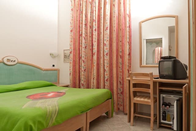 Economy Double or Twin Room, Private Bathroom