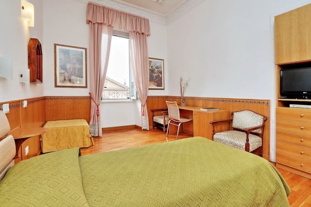 Panoramic Quadruple Room