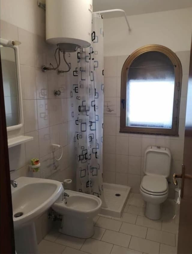 Basic Condo, 2 Bedrooms