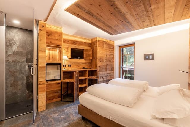 Double Room (Mason Miramonti)