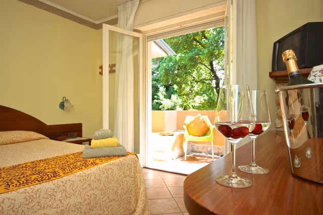 Double Room Single Use, Balcony